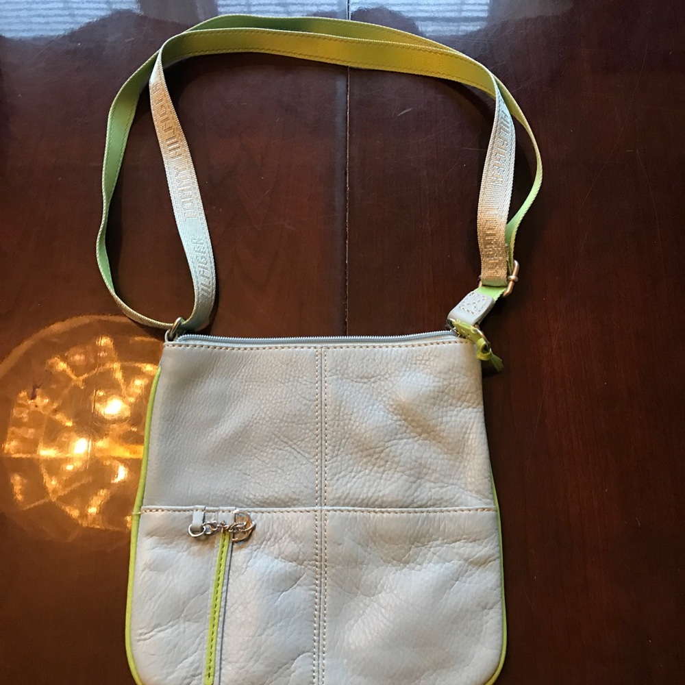 Tommy Hilfiger crossbody